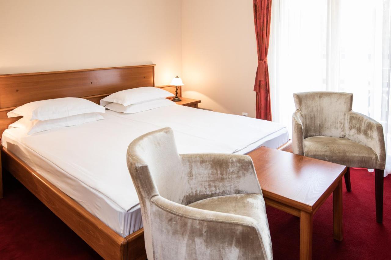 Hotel Vila Lago Palic Luaran gambar
