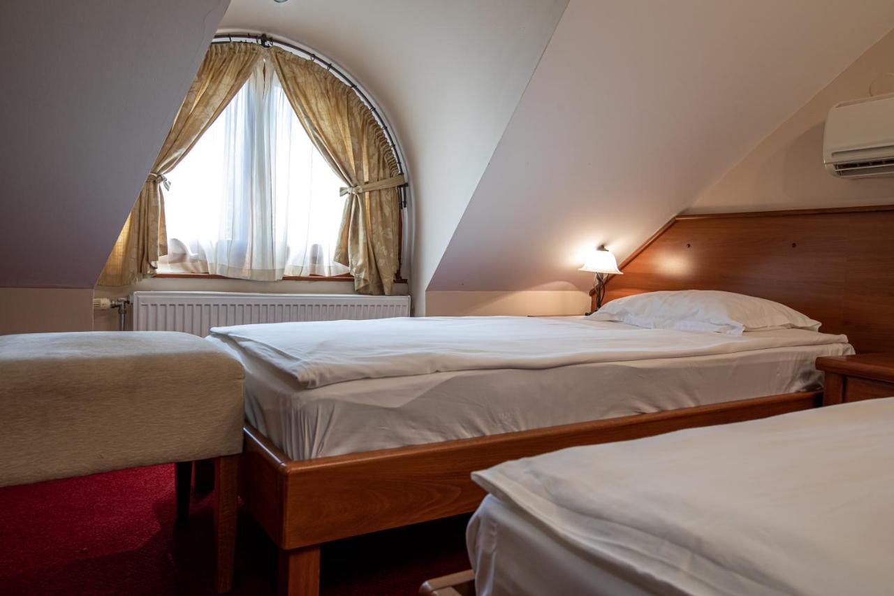 Hotel Vila Lago Palic Luaran gambar