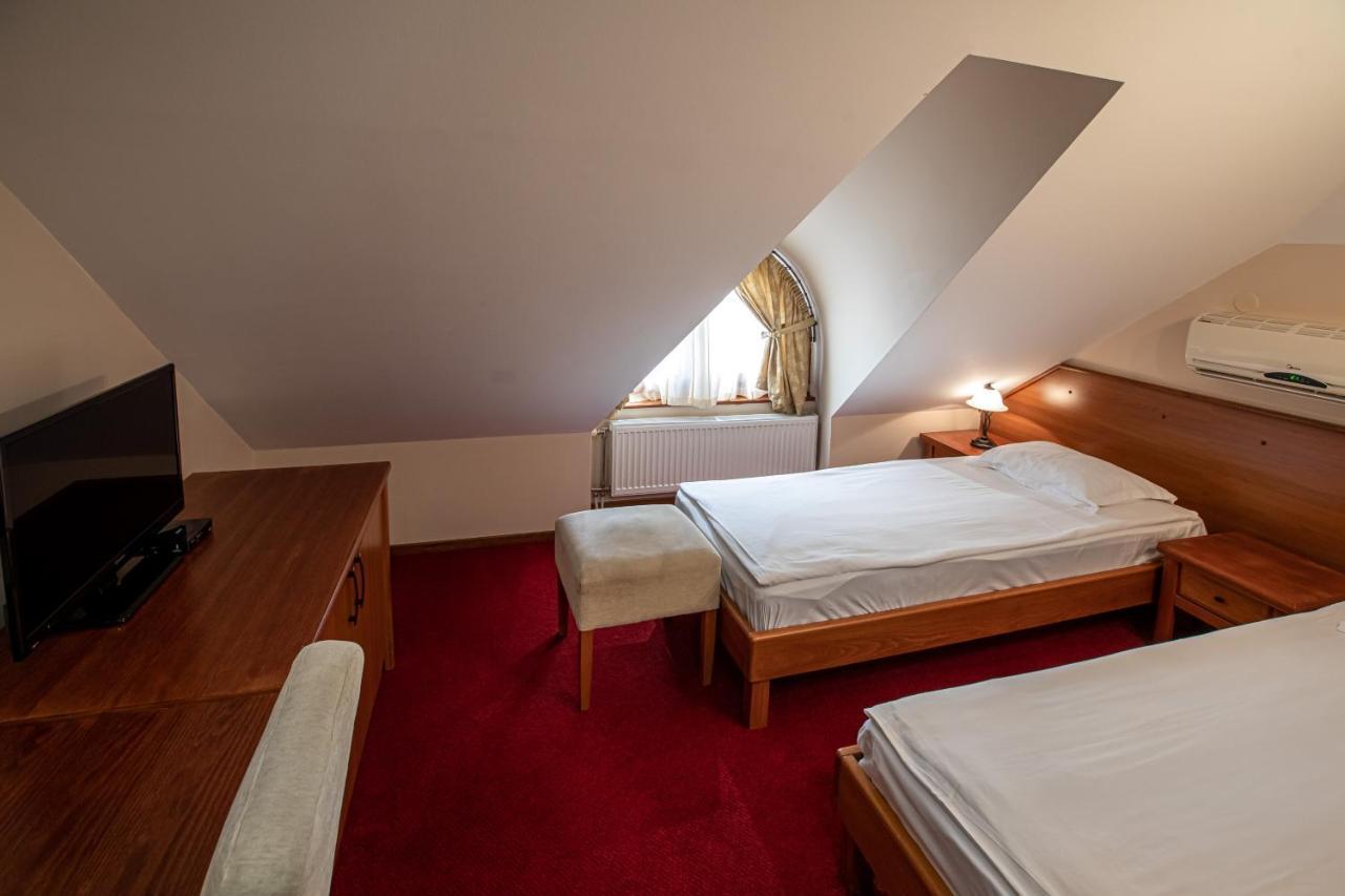 Hotel Vila Lago Palic Luaran gambar